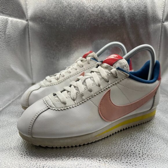 Size 7 Nike Cortez Low‎ White Coral Stardust Womens Lace Up Sneakers 807471-114 - Picture 3 of 10